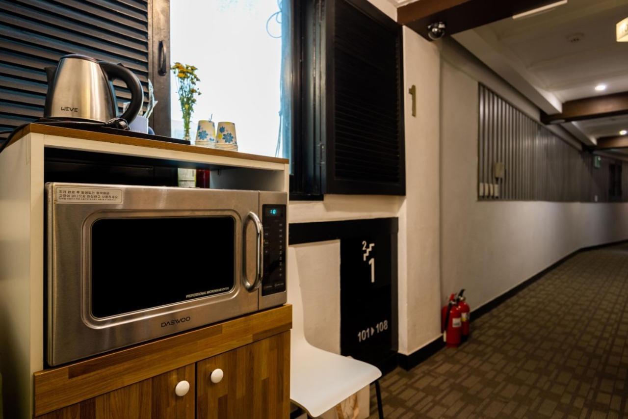 Hotel Junoh Seul Zewnętrze zdjęcie