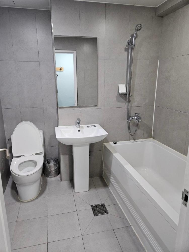 Hotel Junoh Seul Zewnętrze zdjęcie